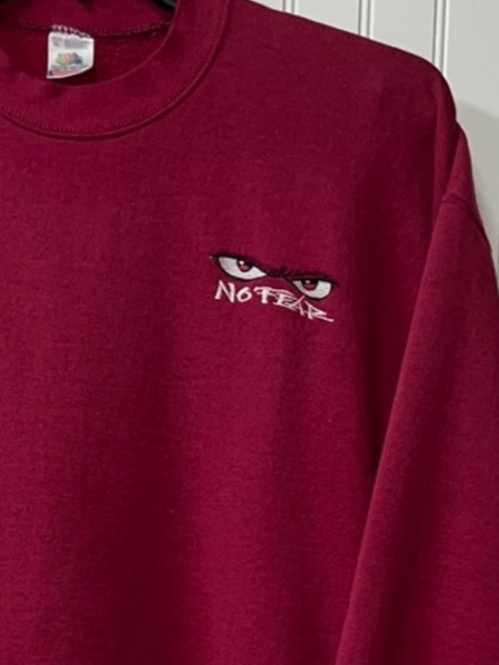 90s No Fear Embroidery Eyes Sweatshirt XL Vintage Monster Red Bull